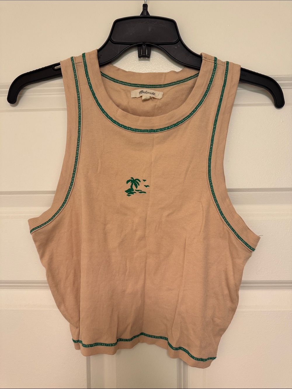 Sleeveless Beige Crop Tank Top with Green Trim and Embroidered Palm